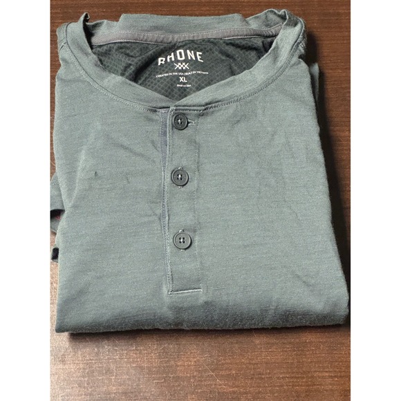 Rhone Trek Henley Long Sleeve Shirt Mens XL Gray Activewear Merino Wool Blend - Picture 9 of 12